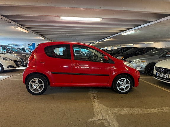 Peugeot 107 13 of 14