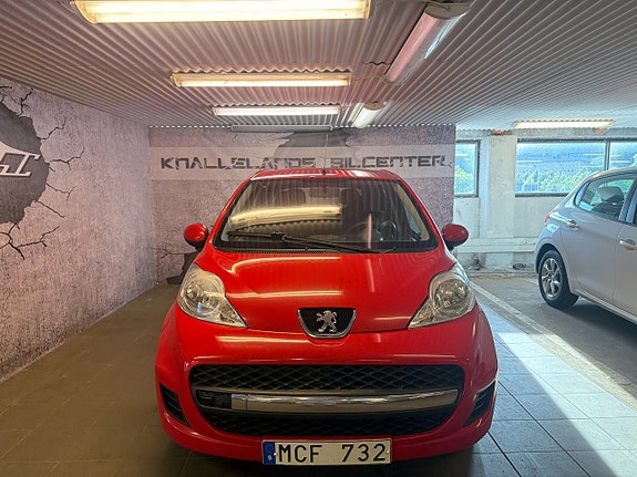 Peugeot 107 2 of 14
