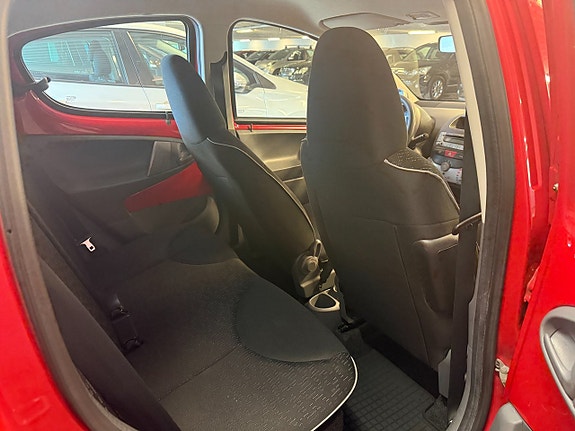 Peugeot 107 9 of 14