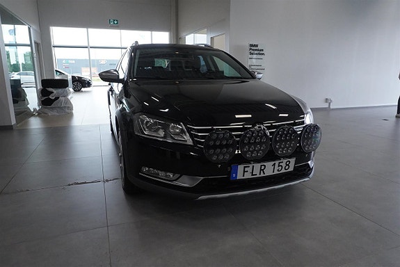 Volkswagen Passat 5 of 8