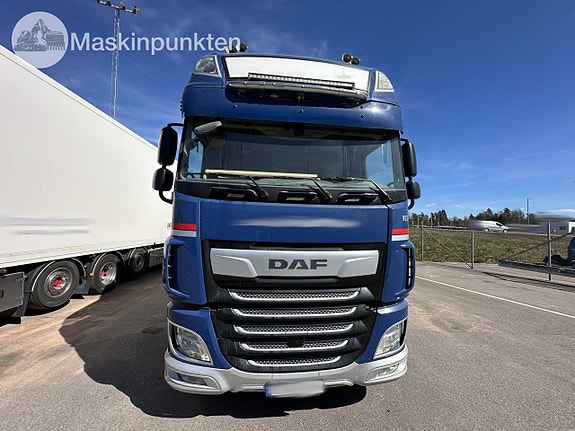 DAF FAS XF 530Z skåpbil 2 of 27