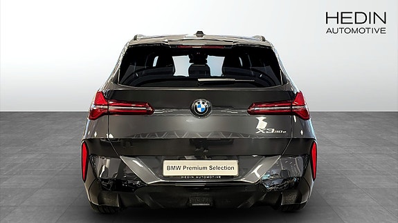BMW X3 7 of 9