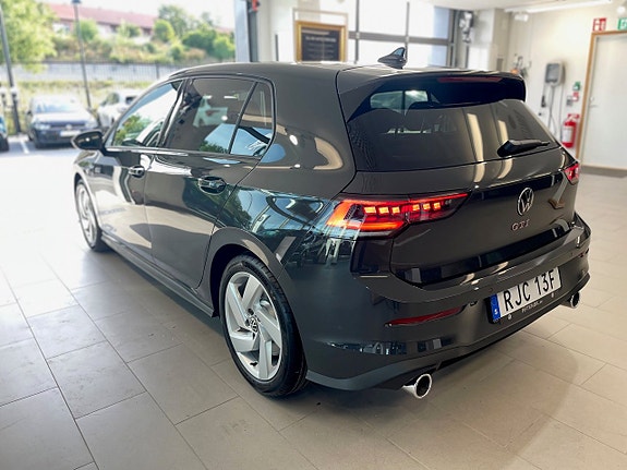 Volkswagen Golf I 7 of 8