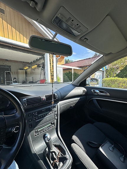 Skoda Superb 13 of 28
