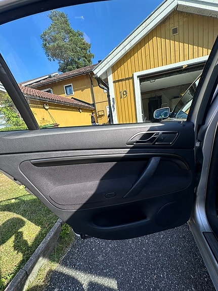 Skoda Superb 21 of 28