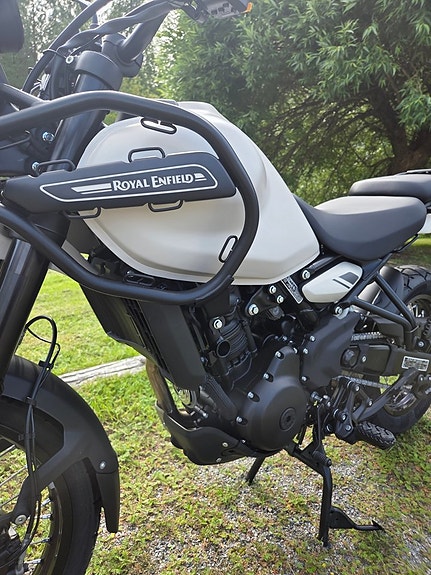 Royal Enfield Himalayan 450 10 of 17