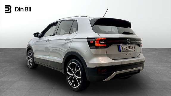 Volkswagen T-Cross 3 of 12