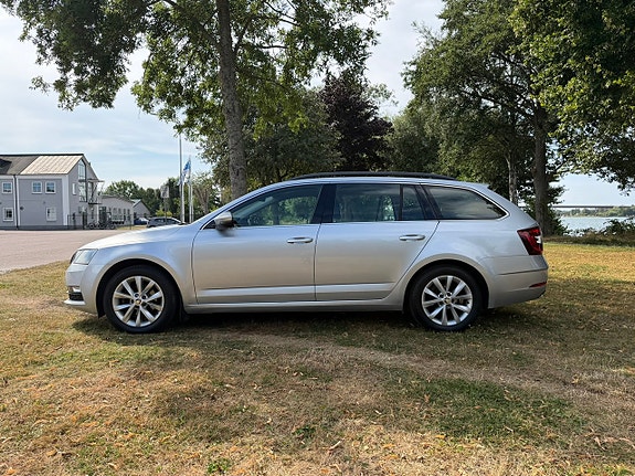 Skoda Octavia 6 of 15