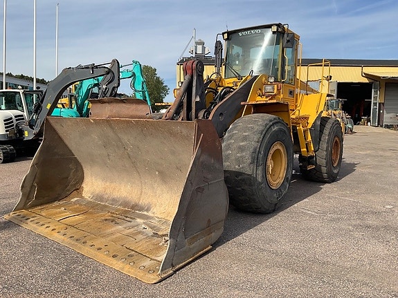Volvo L 180 C 6 of 13