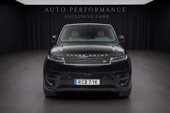 Land Rover Range Rover Sport 4 of 11