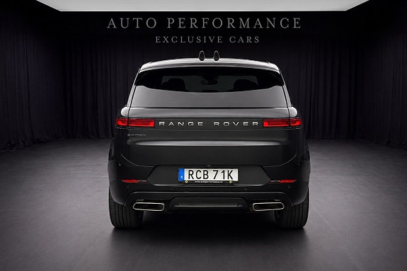 Land Rover Range Rover Sport 5 of 11