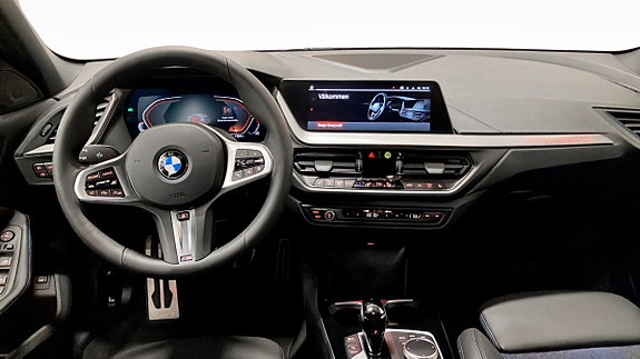 BMW 120d 4 of 12
