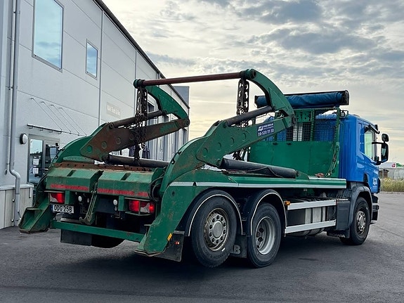 Scania P370 LB6x2x4HNB Liftdumper 11 of 24