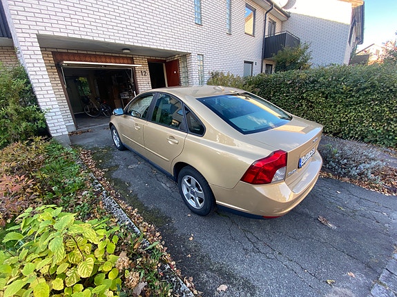 Volvo S40 6 of 6