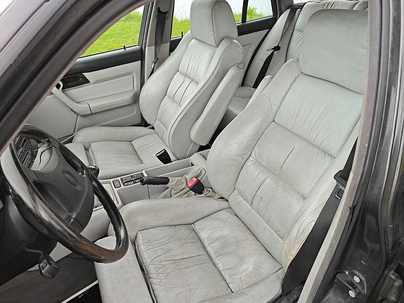BMW 525iX 6 of 8