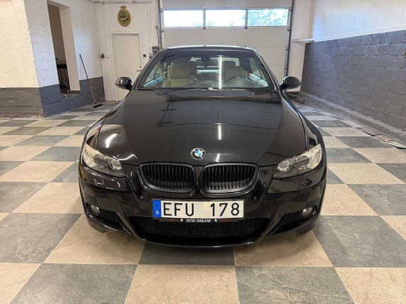 BMW 335i 8 of 30