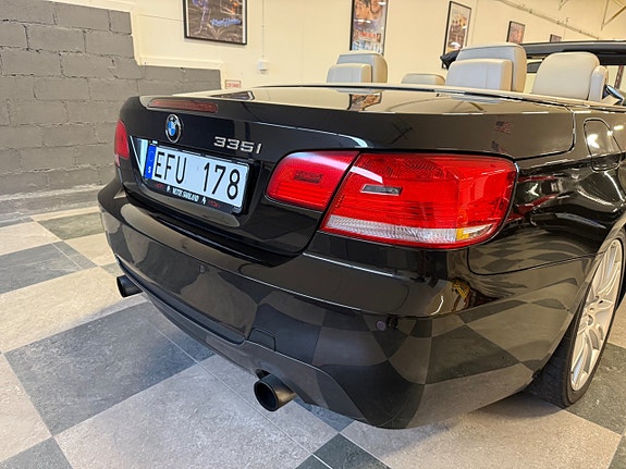 BMW 335i 23 of 30