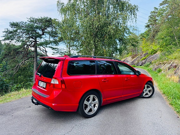 Volvo V70 5 of 7