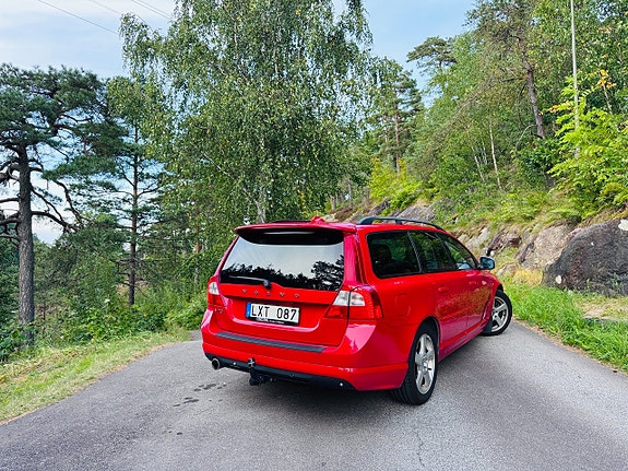 Volvo V70 4 of 7