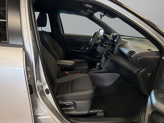 Toyota Yaris Cross 7 of 22