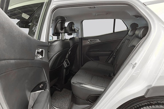 Kia Sportage 9 of 14