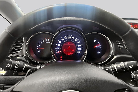 Kia Ceed 10 of 14