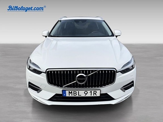 Volvo XC60 2 of 20