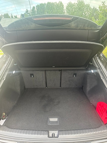 Audi Q4 e-tron 11 of 13