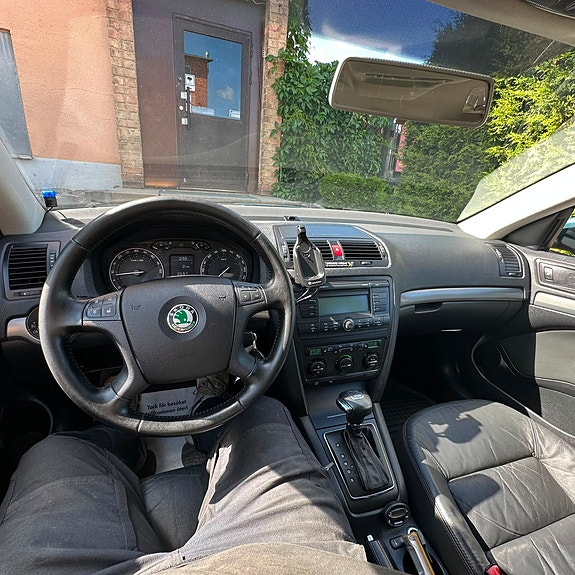 Skoda Octavia 5 of 7