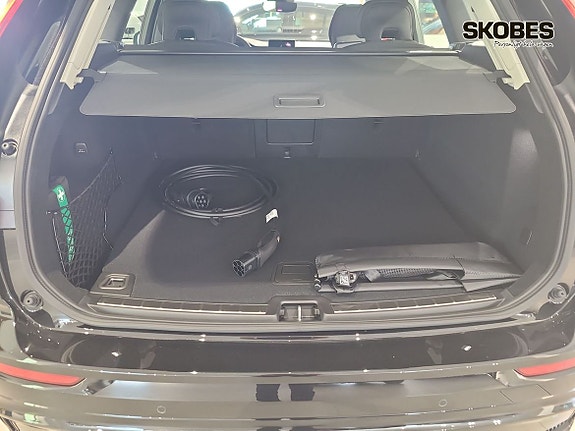 Volvo XC60 15 of 18
