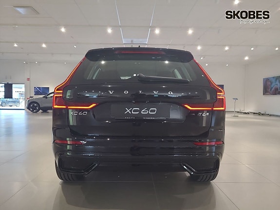 Volvo XC60 5 of 18
