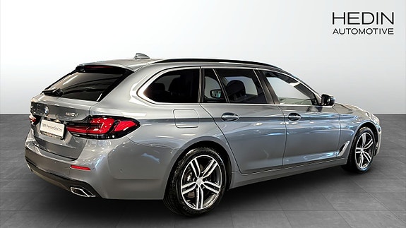 BMW 520 2 of 9
