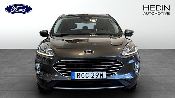 Ford Kuga 8 of 18
