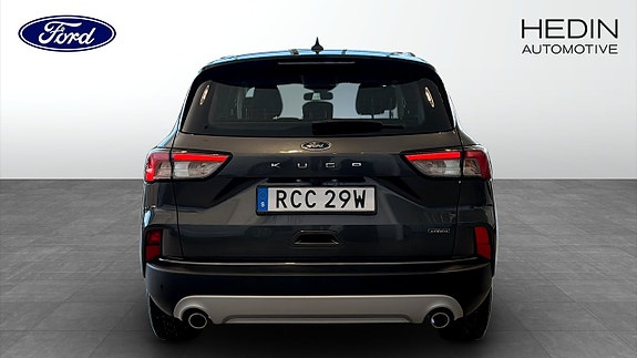 Ford Kuga 7 of 18
