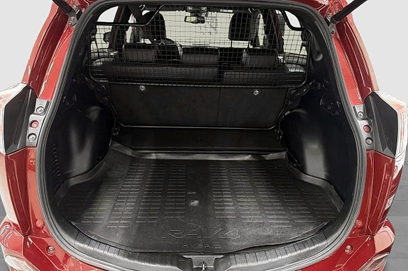 Toyota RAV4 11 of 11