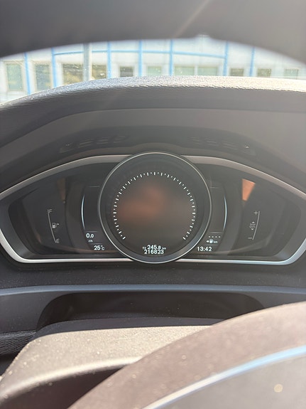 Volvo V40 7 of 11