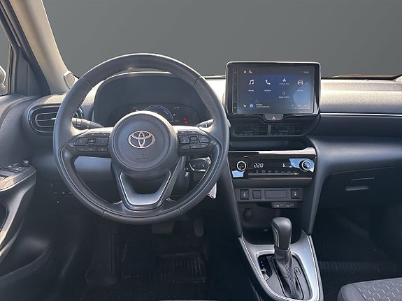 Toyota Yaris Cross 11 of 15