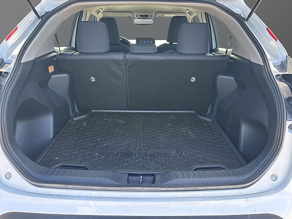Toyota Yaris Cross 12 of 15
