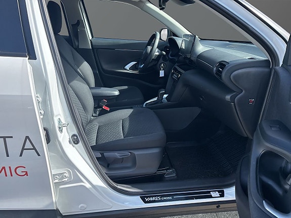 Toyota Yaris Cross 8 of 15