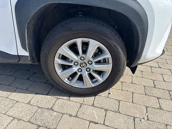 Toyota Yaris Cross 13 of 15