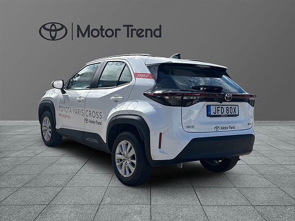 Toyota Yaris Cross 3 of 15