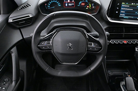 Peugeot e-2008 7 of 27
