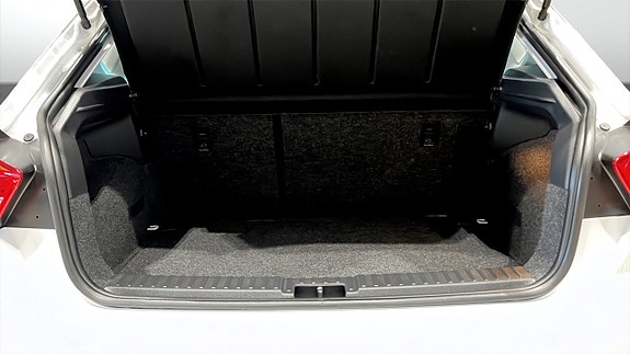Seat Ibiza 10 of 12
