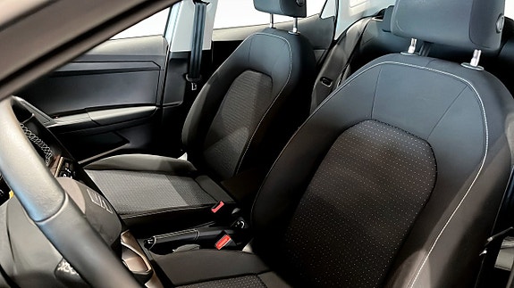 Seat Ibiza 5 of 12