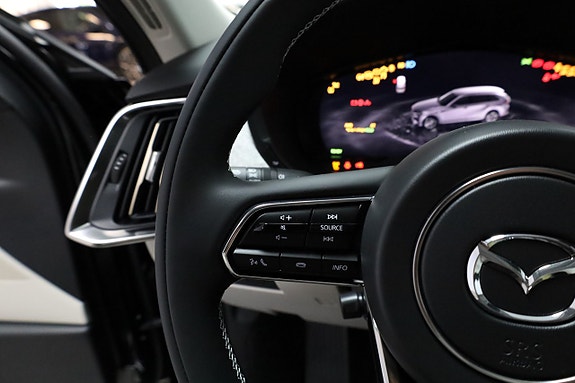 Mazda CX-80 23 of 28