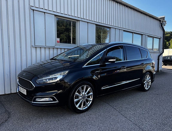 Ford S-MAX 2 of 11