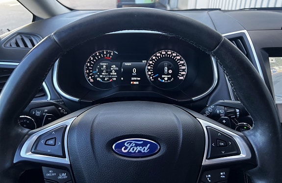 Ford S-MAX 7 of 11