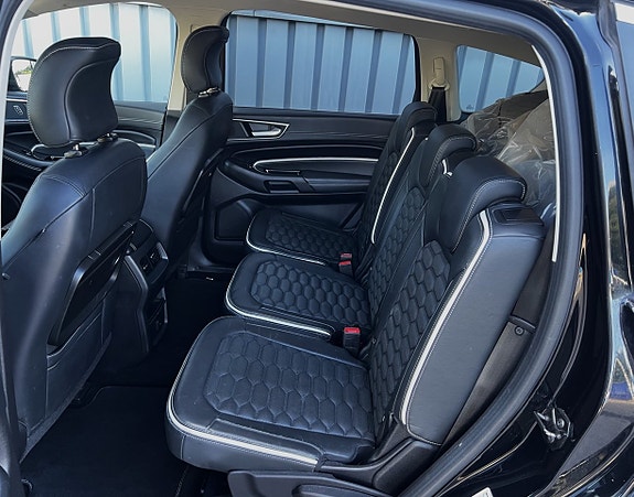 Ford S-MAX 6 of 11