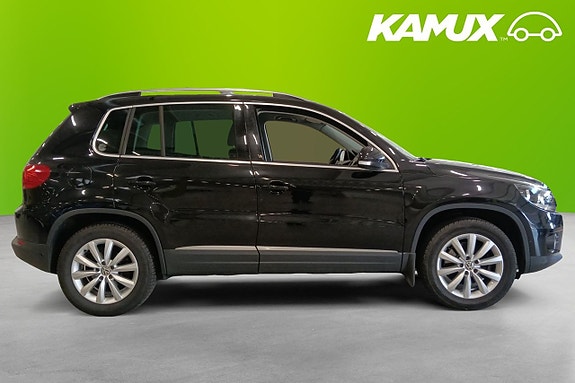 Volkswagen Tiguan 2 of 5