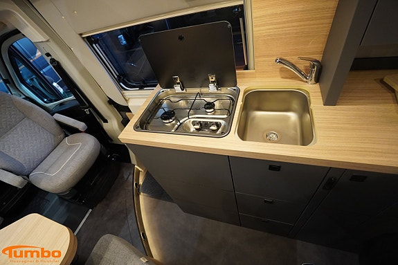 Malibu Van 640 LE RB first class ? two rooms GT skyview - Dieselpanna - 400 13 of 18